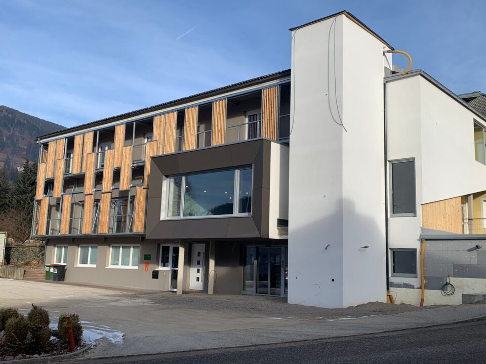 Verwaltungszentrum des MBN-Millstättersee-Bad Kleinkirchheim-Nockberge Tourismusverband 4 Verwaltungszentrum des MBN-Millstättersee-Bad Kleinkirchheim-Nockberge Tourismusverband