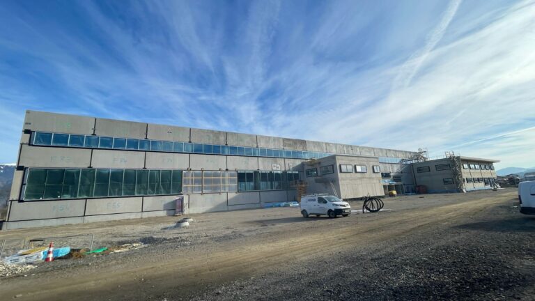 Malerarbeiten beim Neubau der Betriebsanlage Kostmann Bau im Lavanttal