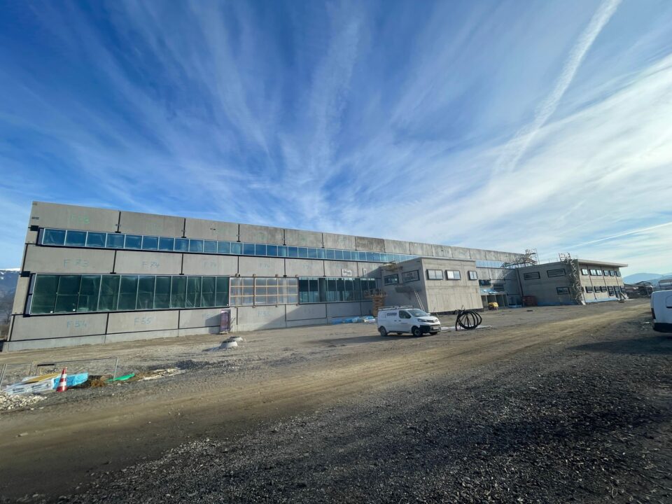 Malerarbeiten beim Neubau der Betriebsanlage Kostmann Bau im Lavanttal Malerarbeiten beim Neubau der Betriebsanlage Kostmann Bau im Lavanttal