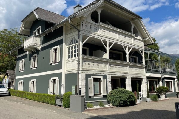 Schmuckstück-Fassade