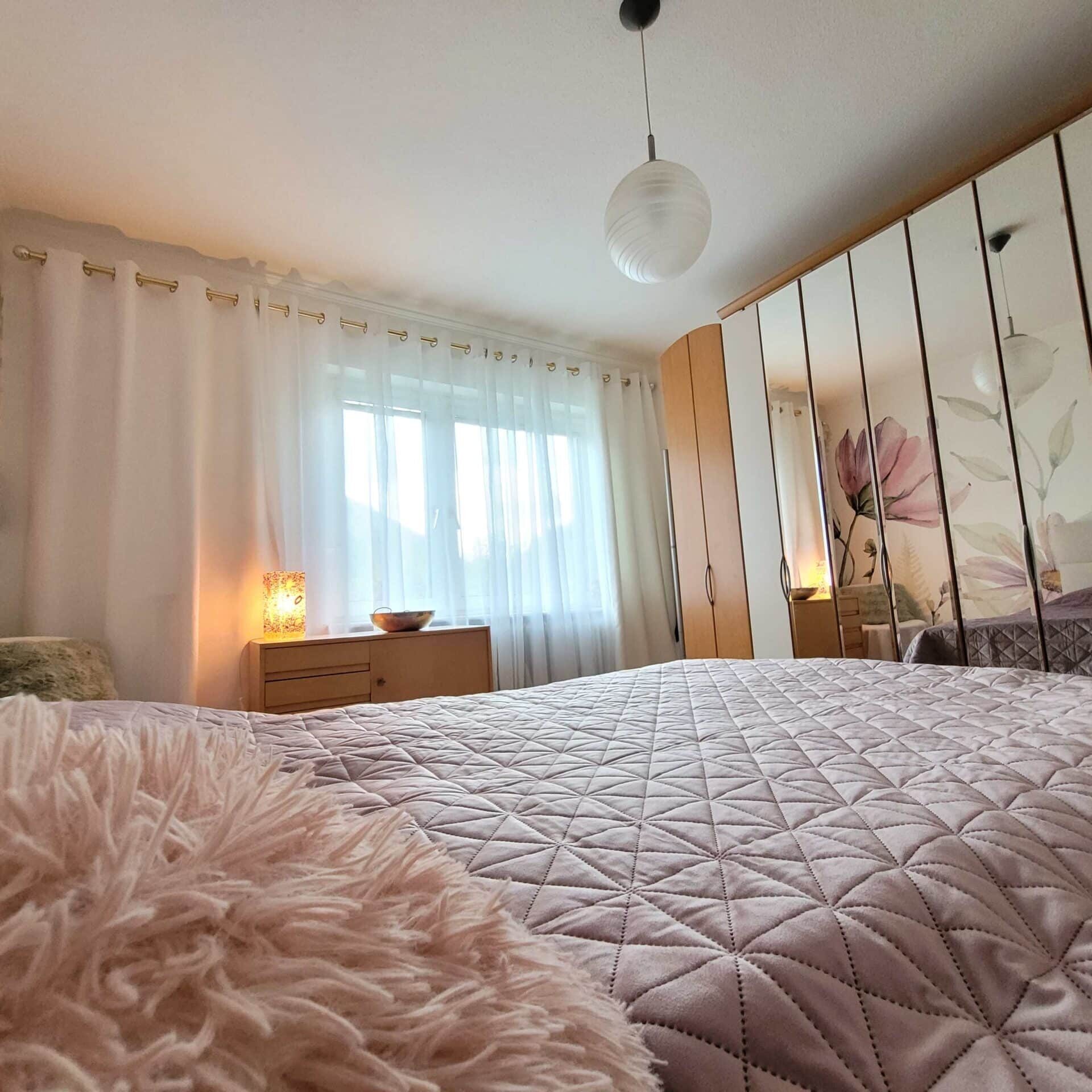 Schlafzimmer-Renovierung-fertige Arbeit
